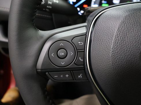 New 2025 Toyota RAV4 XLE image 35