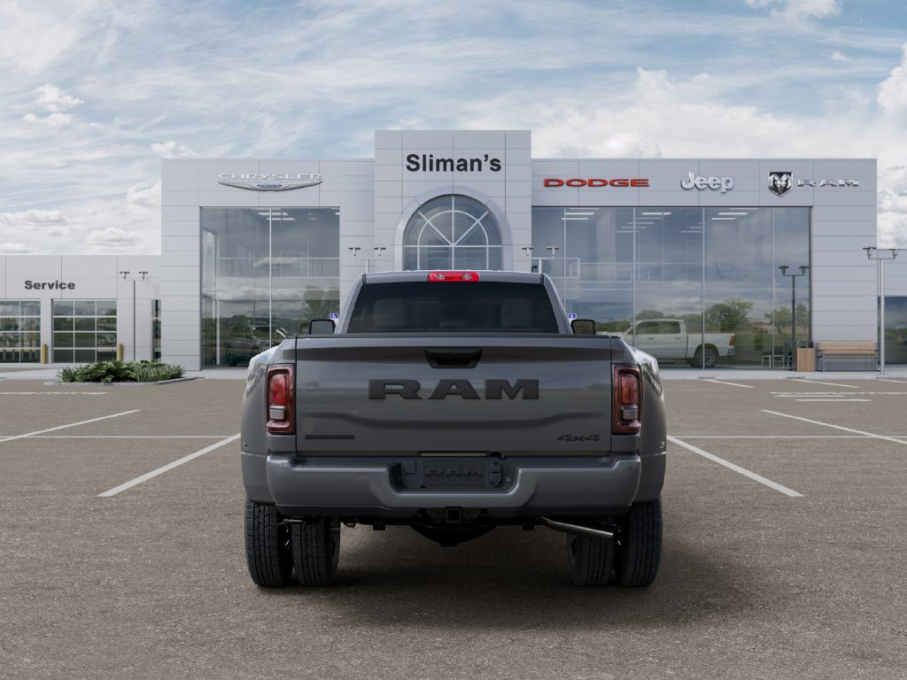 New 2026 RAM 3500 Big Horn AWD/4WD image 8
