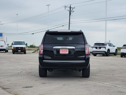 Used 2020 GMC Yukon Denali w/ Denali Ultimate Package AWD/4WD image 6