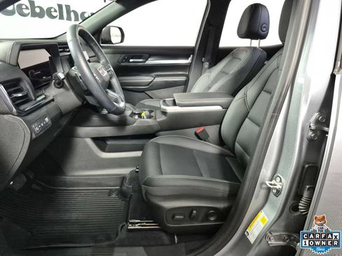Certified 2026 GMC Terrain Elevation w/ Elevation Premium Package FWD image 10