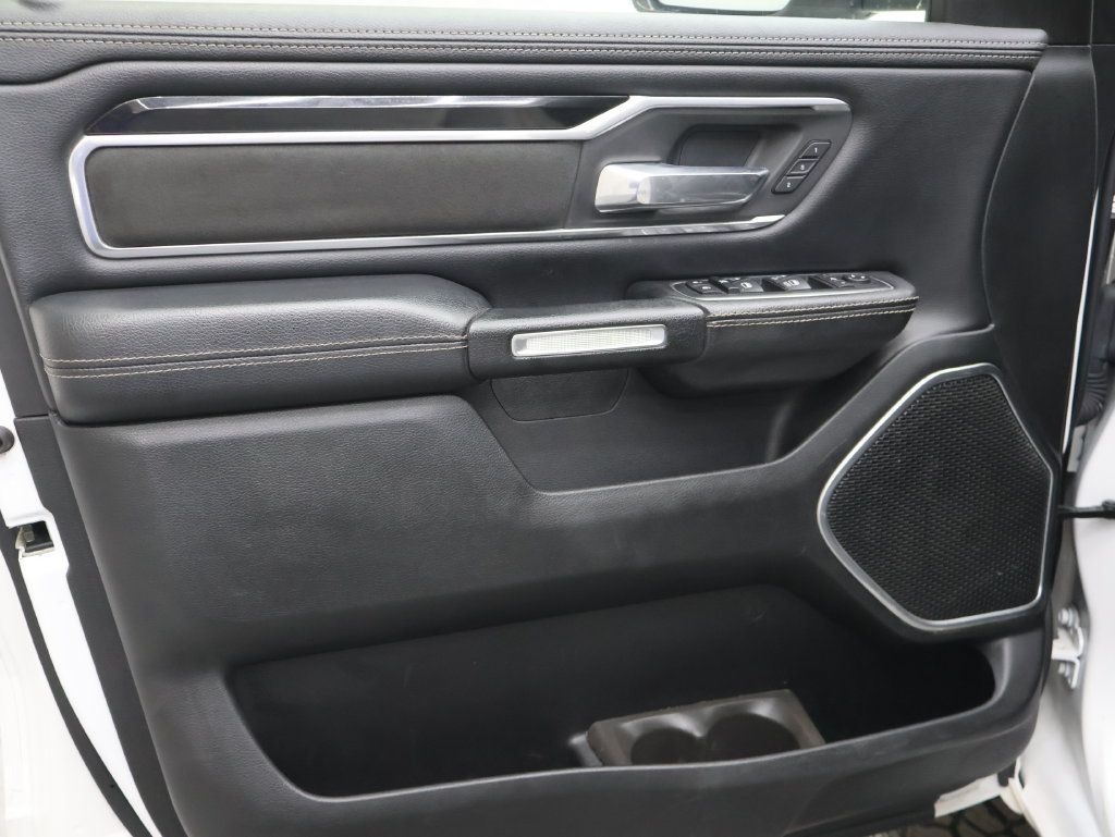 Used 2020 RAM 1500 Laramie w/ Sport Appearance Package AWD/4WD image 15