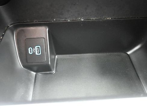 Used 2021 Ford F150 XLT w/ Equipment Group 302A High AWD/4WD image 22