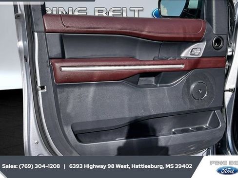 Certified 2024 Ford Expedition Limited image 17