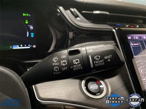 Used 2022 Jeep Grand Cherokee Limited 4xe image 37