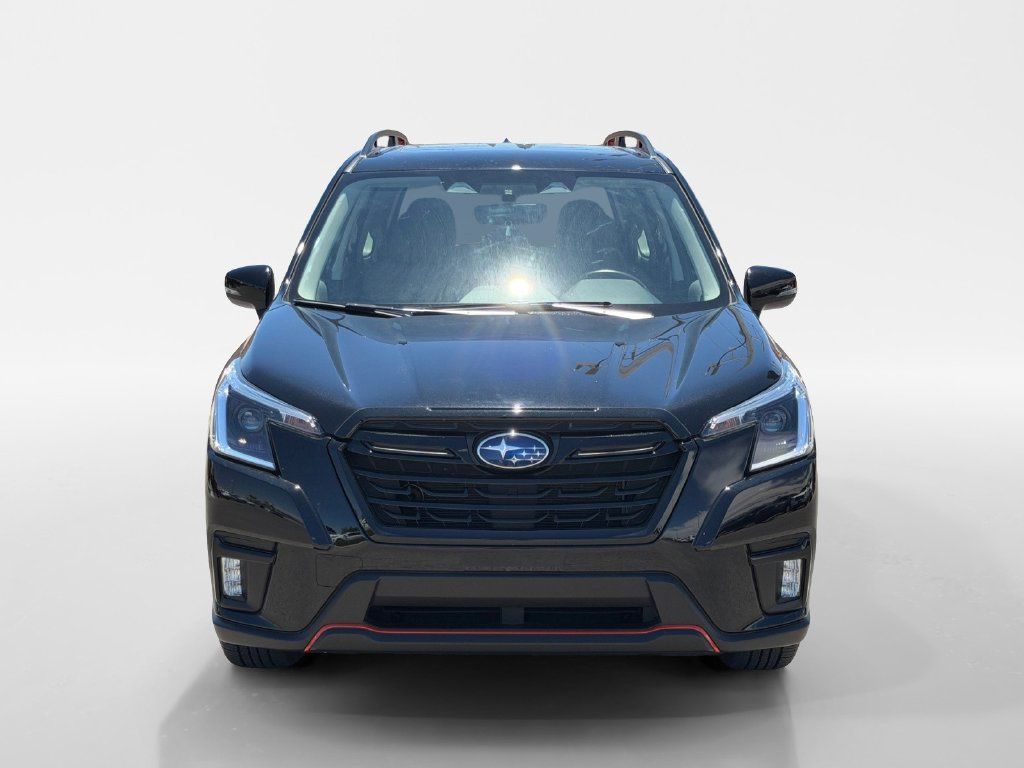 Used 2024 Subaru Forester Sport AWD/4WD image 9