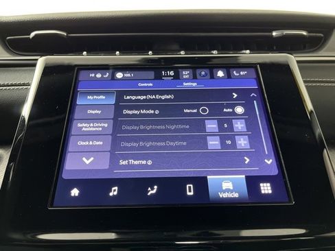 Used 2023 Jeep Grand Cherokee Altitude image 30