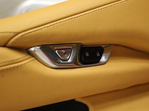 Used 2020 Chevrolet Corvette Stingray Premium Cpe w/ 3LT Preferred Equipment Group RWD image 18
