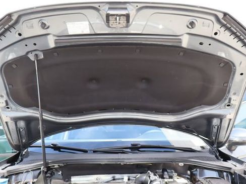 Used 2022 Volkswagen Tiguan SE image 21