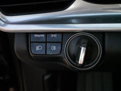 Used 2018 Porsche Panamera 4 image 28