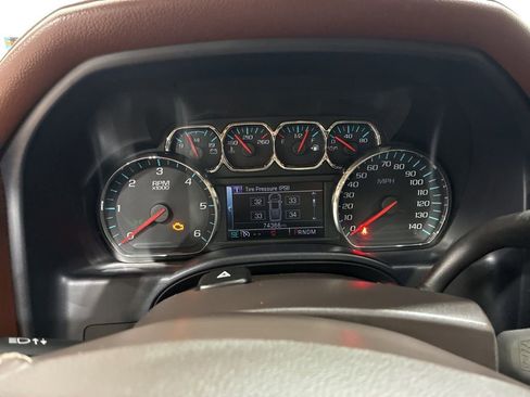 Used 2015 Chevrolet Silverado 1500 High Country w/ High Country Premium Package image 19