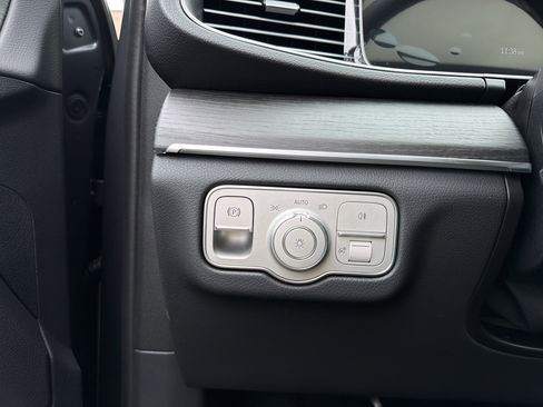 New 2026 Mercedes-Benz GLE 350 4MATIC image 17