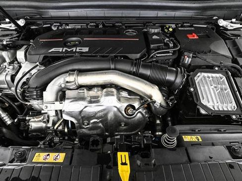 New 2026 Mercedes-Benz GLB 35 AMG 4MATIC image 26