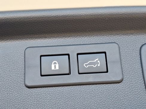 Certified 2024 Subaru Forester Wilderness w/ Convenience Package image 33