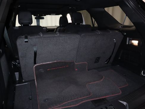 Certified 2024 Ford Explorer ST-Line w/ Class IV Trailer Tow Package image 19