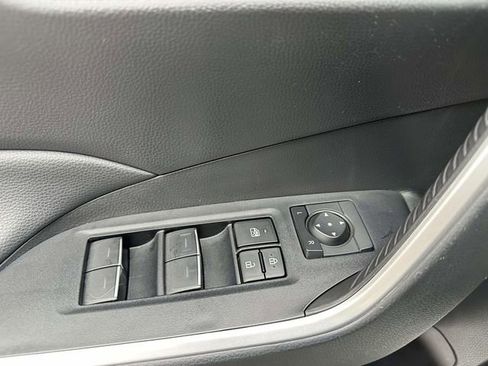 Used 2024 Toyota RAV4 XLE image 32