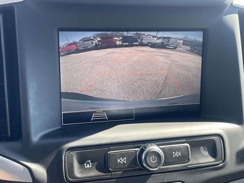 Used 2024 GMC Terrain SLE w/ Driver Convenience Package image 20