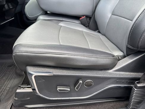 Used 2021 Ford F150 Lariat w/ Equipment Group 501A Mid image 14