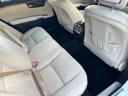 Used 2009 Mercedes-Benz S 550 4MATIC image 14