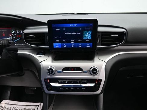 Used 2023 Ford Explorer XLT w/ Equipment Group 202A image 18