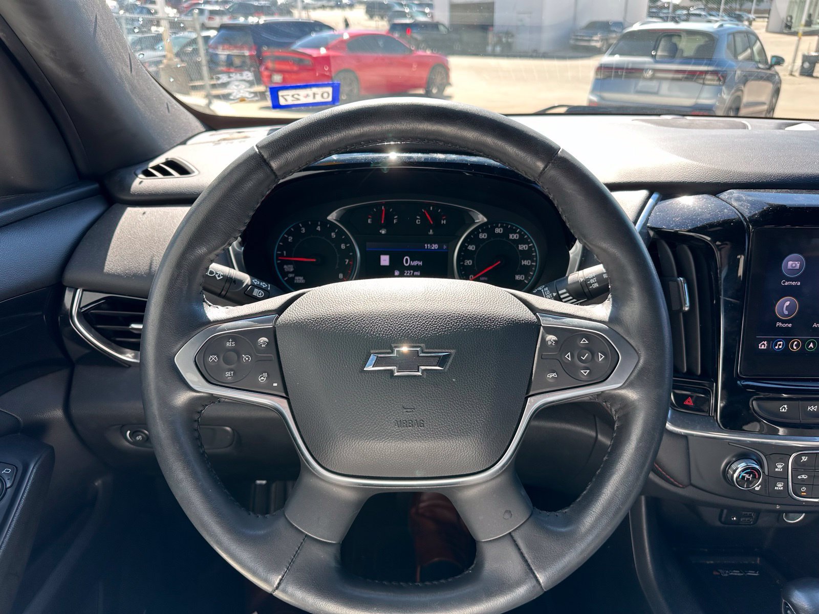 Used 2022 Chevrolet Traverse RS FWD image 10