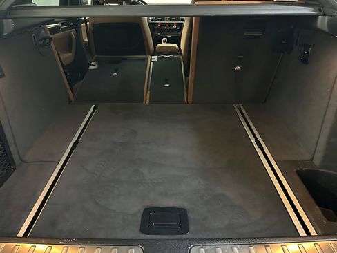 Used 2018 BMW X4 xDrive28i image 32