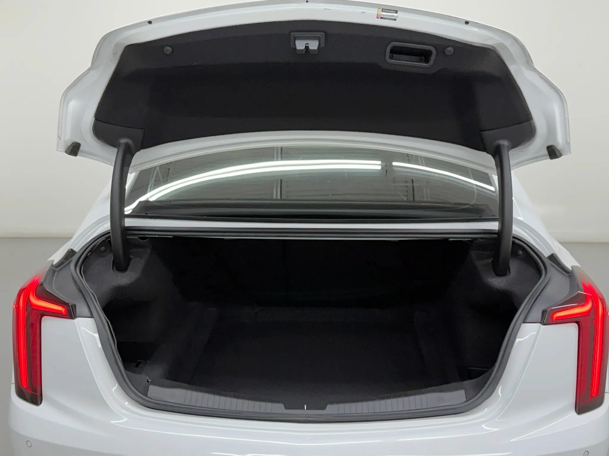 Used 2020 Cadillac CT5 Premium Luxury RWD image 88