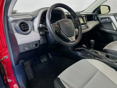 Used 2017 Toyota RAV4 XLE image 10