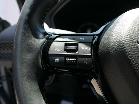 Used 2024 Honda HR-V Sport image 15