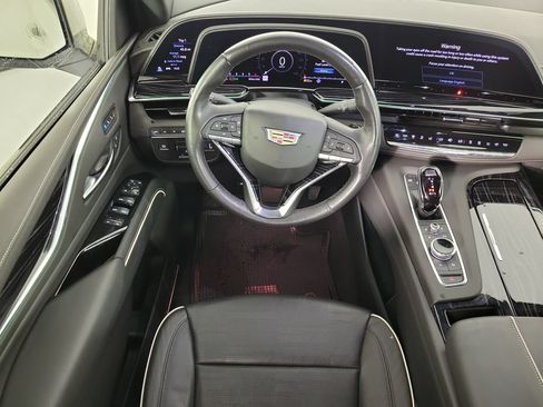 Certified 2022 Cadillac Escalade Sport AWD/4WD image 17