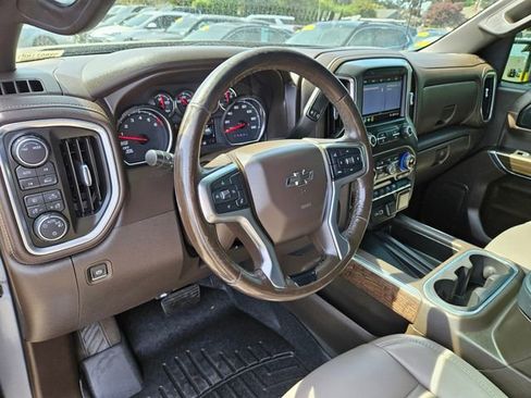 Used 2020 Chevrolet Silverado 1500 RST w/ Texas Edition AWD/4WD image 22