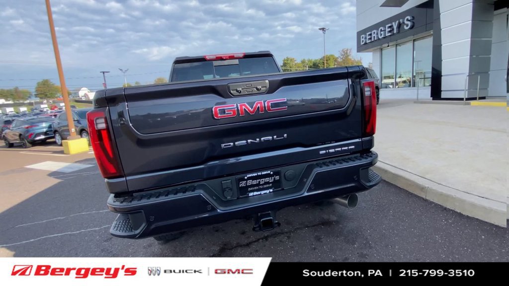 New 2026 GMC Sierra 3500 Denali w/ Denali Reserve Package AWD/4WD image 8