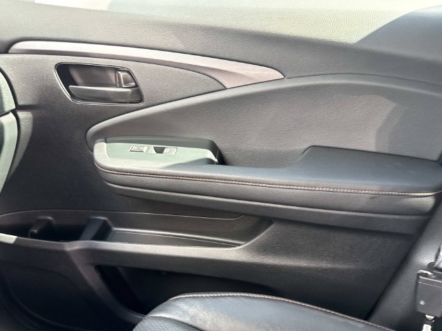 Certified 2023 Honda Passport TrailSport image 23