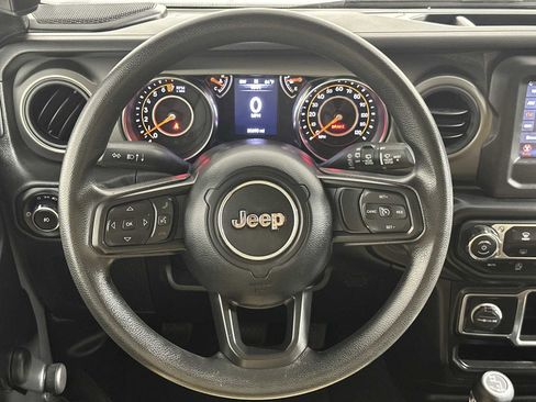 Used 2022 Jeep Wrangler Sport image 13