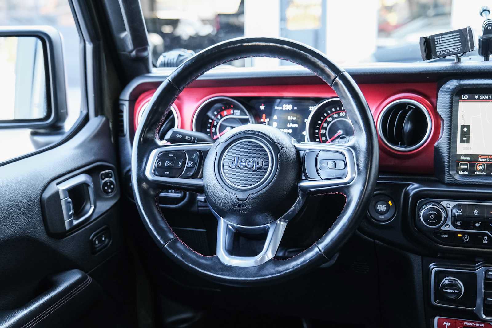 Used 2021 Jeep Wrangler Unlimited Rubicon AWD/4WD image 27
