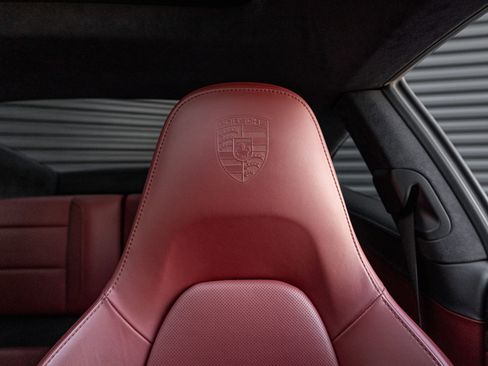 Certified 2014 Porsche 911 Turbo S AWD/4WD image 17