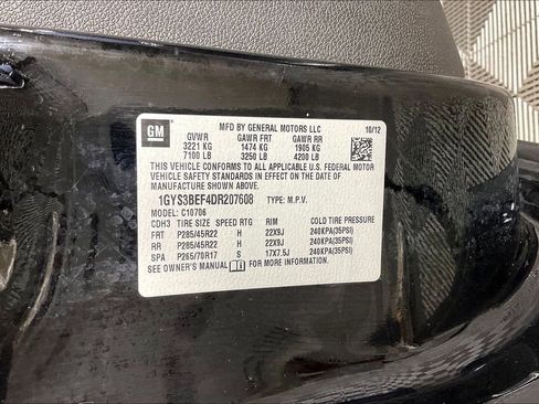 Used 2013 Cadillac Escalade Luxury image 45