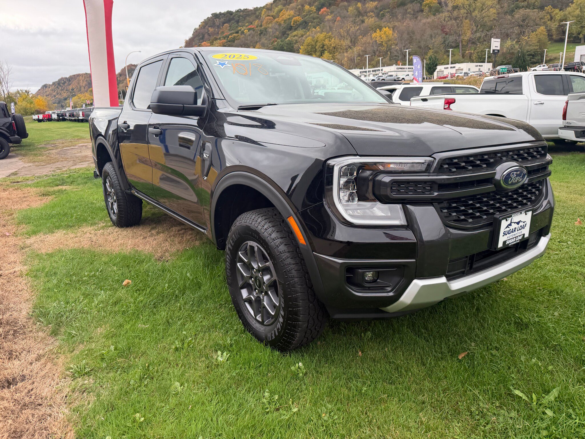 Used 2025 Ford Ranger XLT w/ Trailer Tow Package AWD/4WD image 2