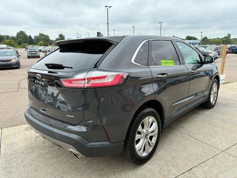 Used 2021 Ford Edge Titanium AWD/4WD image 5