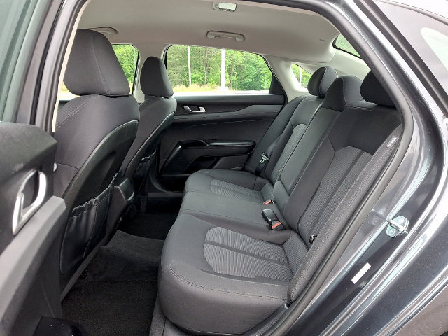 Used 2023 Kia K5 LXS FWD image 10