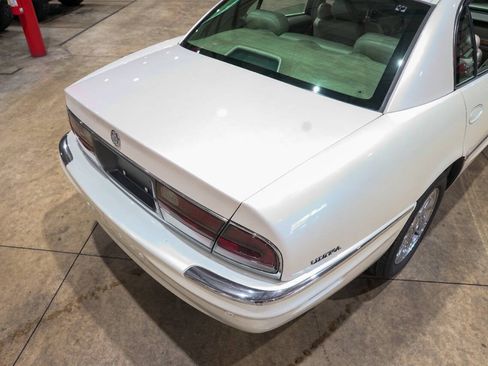 Used 2003 Buick Park Avenue Ultra FWD image 20