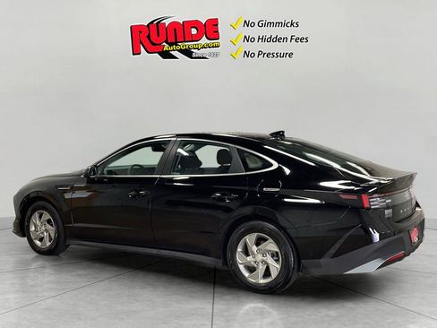 Used 2025 Hyundai Sonata SE image 3