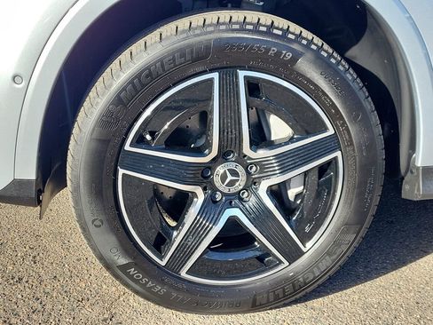 Certified 2024 Mercedes-Benz GLC 300 4MATIC image 10