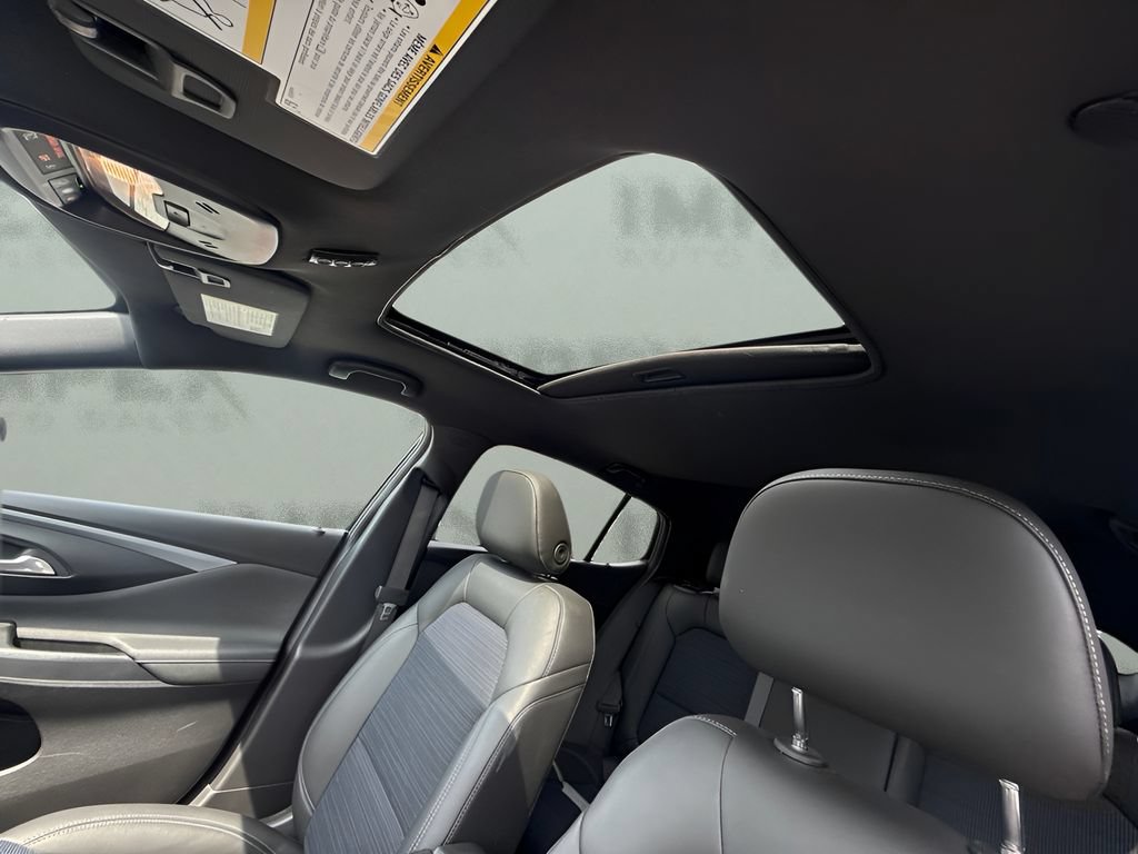 Used 2025 Buick Envista Preferred w/ Convenience I Package FWD image 7