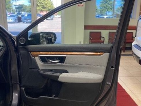 Used 2020 Honda CR-V EX image 12