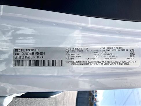 Used 2023 Jeep Wrangler Unlimited w/ Cold Weather Group image 21