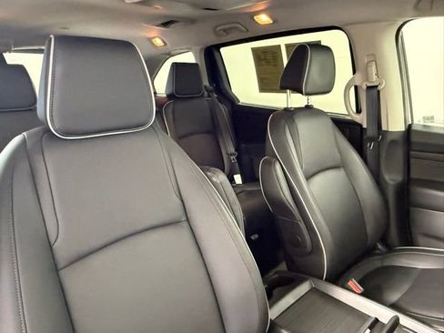 Used 2025 Honda Odyssey Touring image 52