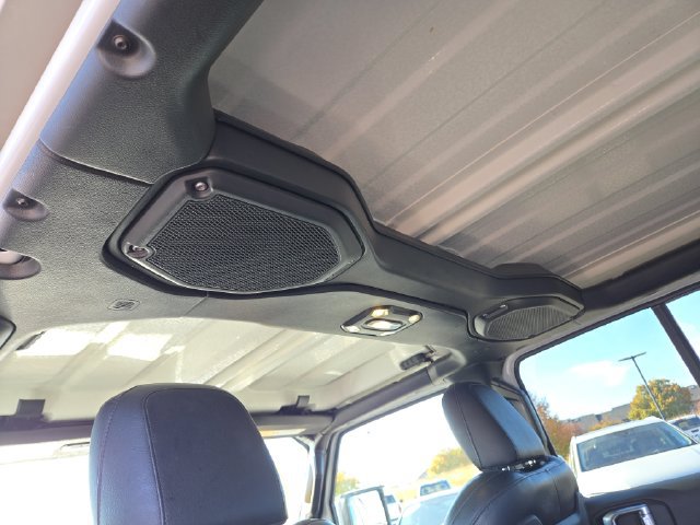 Used 2021 Jeep Gladiator Rubicon AWD/4WD image 31