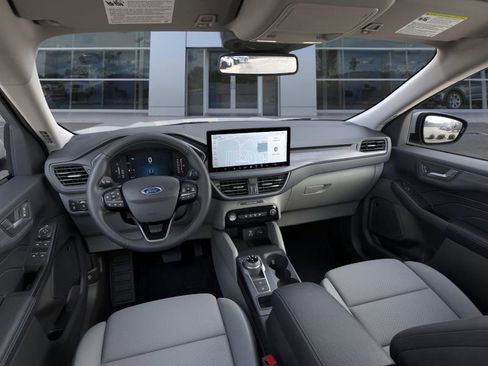 New 2026 Ford Escape SE image 9