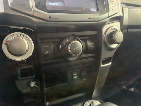 Used 2019 Toyota 4Runner SR5 image 45