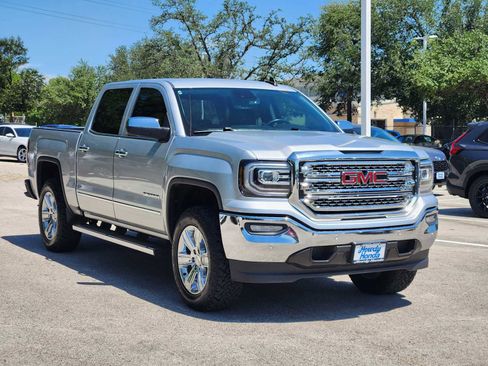 Used 2018 GMC Sierra 1500 SLT w/ Enhanced Driver Alert Package RWD image 3